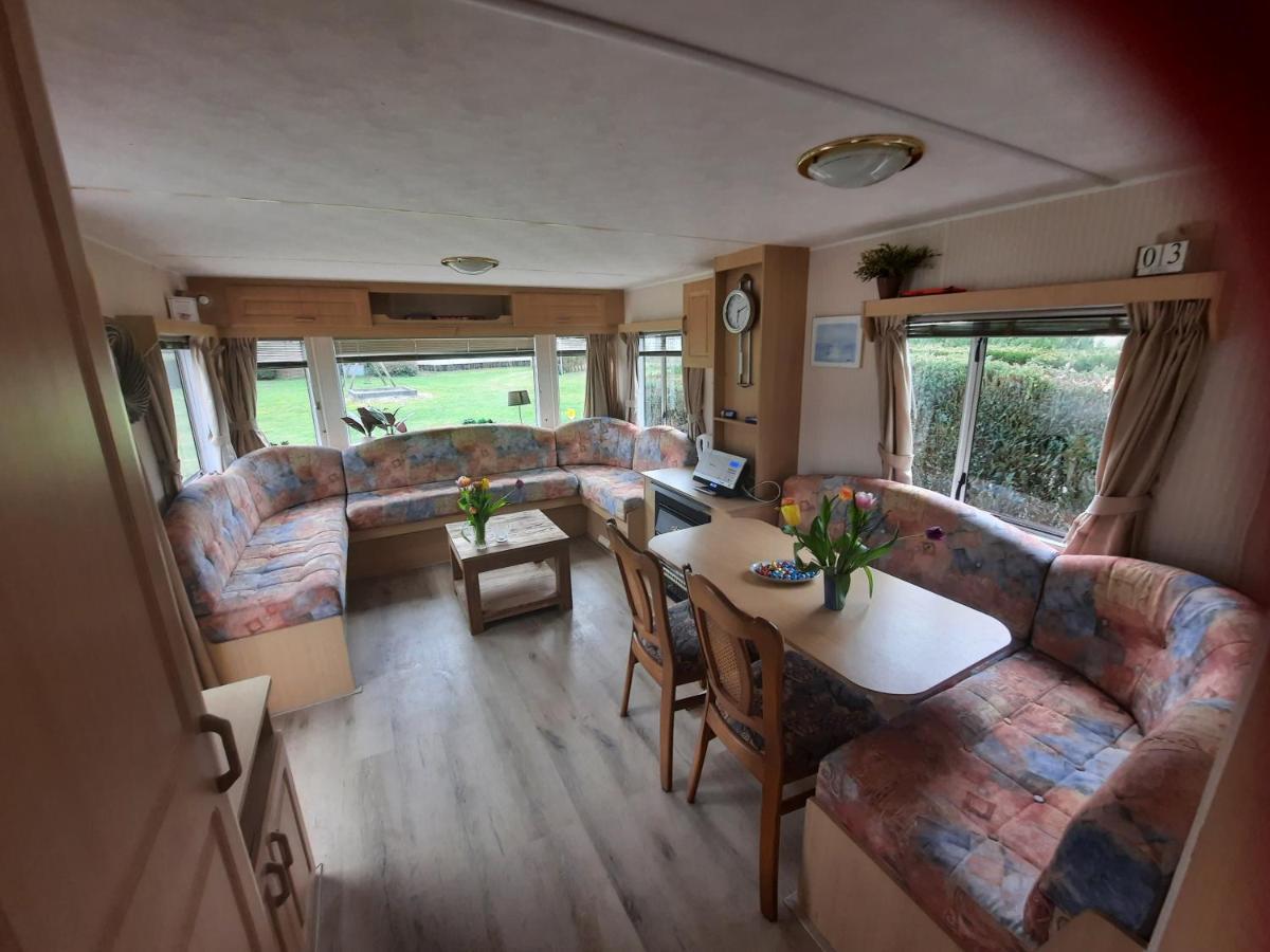 Mulder'S Vakantiehuis, Jaarplaats 108 Op Recreatiepark De Tien Heugten Schoonloo Kültér fotó